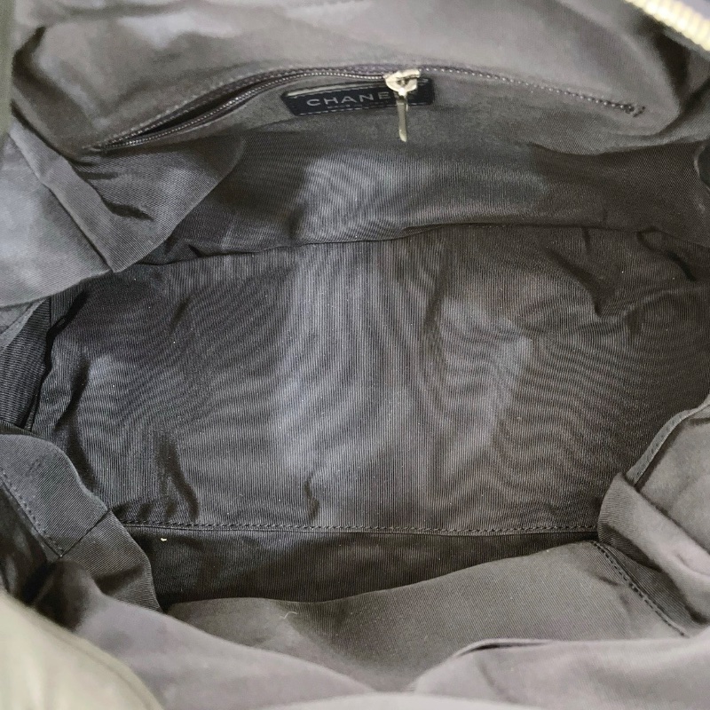 Chanel 海軍藍油蠟皮V紋保齡球肩背包35×14×22 98新配件塵袋-2