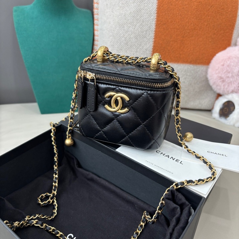 Chanel黑金金珠小盒子-1