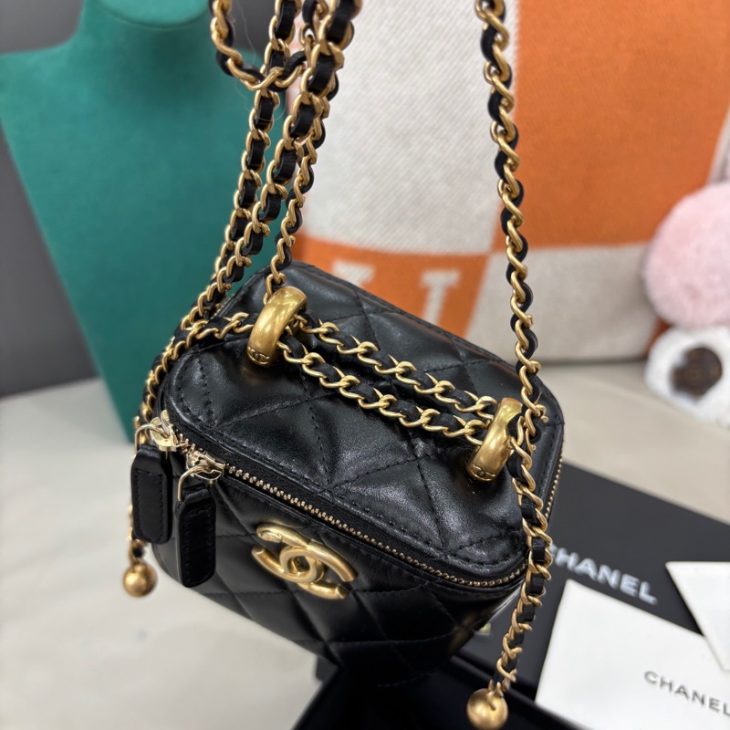 Chanel黑金金珠小盒子-4