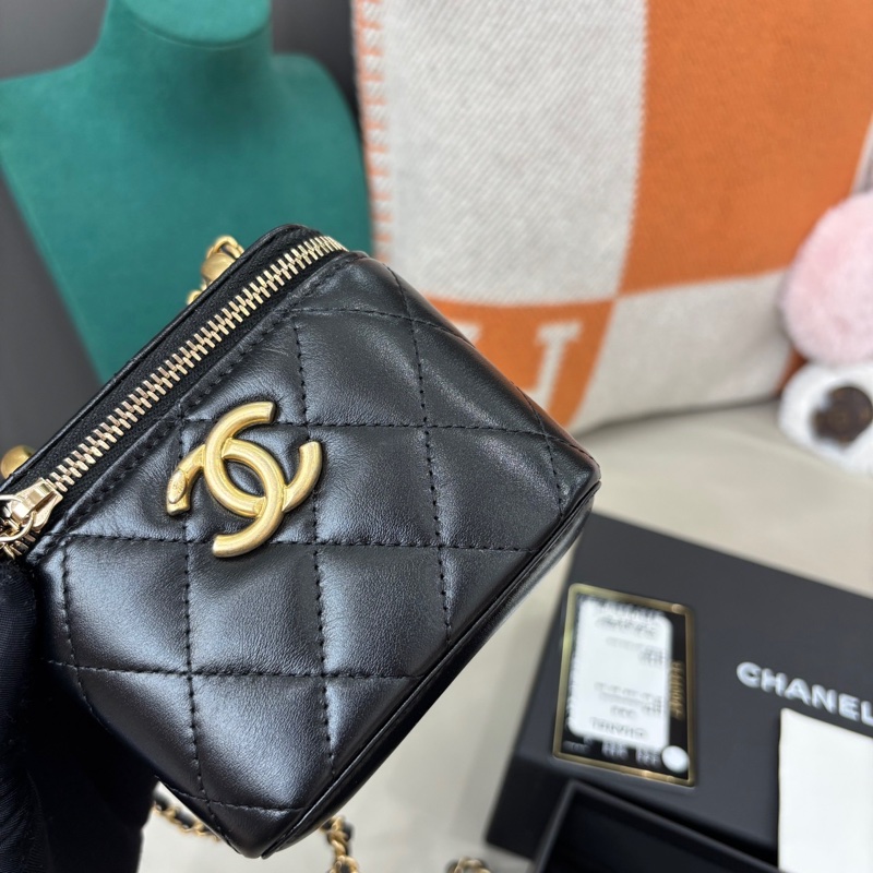 Chanel黑金金珠小盒子-7