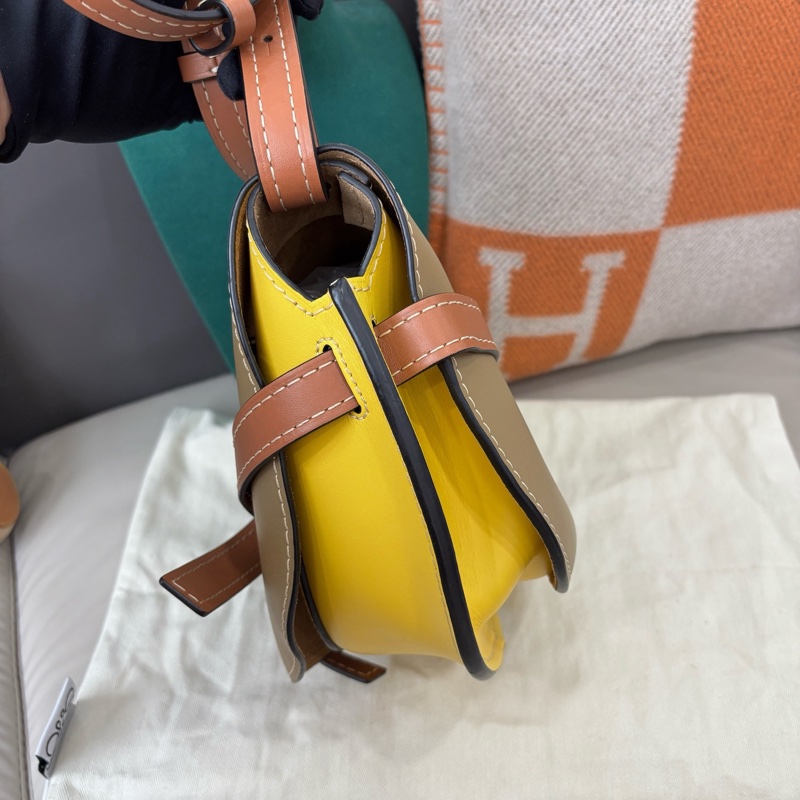 Loewe拼色Gate中號-4