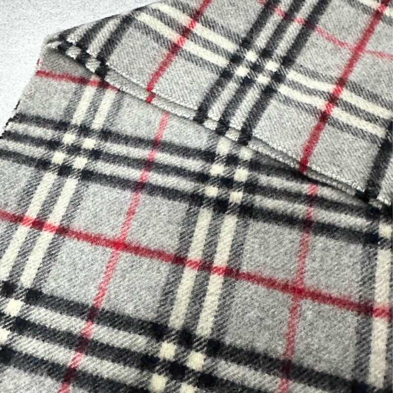 BURBERRY灰色格紋羔羊毛圍巾✨-7