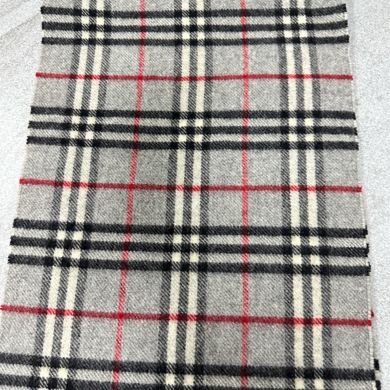 BURBERRY灰色格紋羔羊毛圍巾✨-9