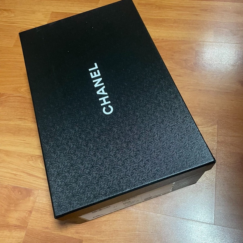 Chanel香奈兒徽標低幫雙C運動休閒鞋 女款||| 尺碼：37碼-7