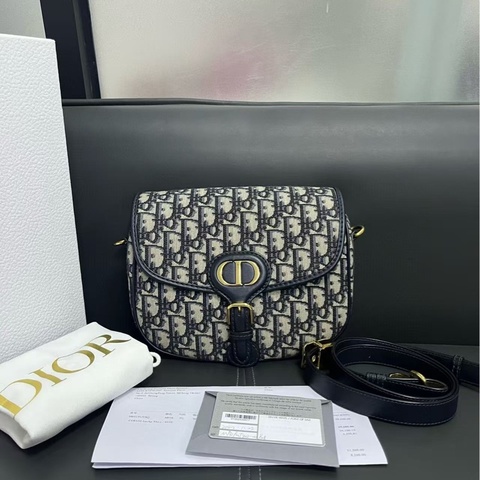 Dior Bobby 馬鞍包