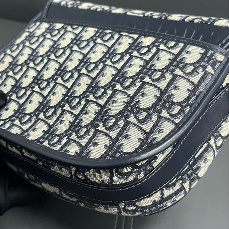 Dior Bobby 馬鞍包-8