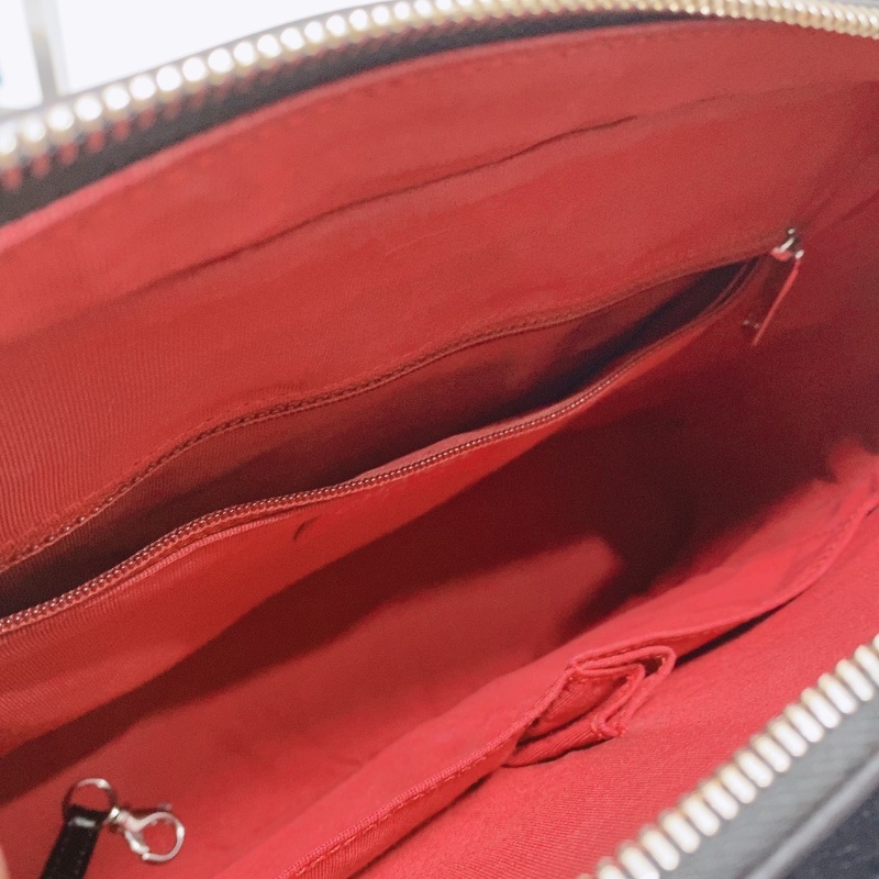 CHANEL黑金中號流浪肩背斜背包28*23*10 98新配件塵袋-2