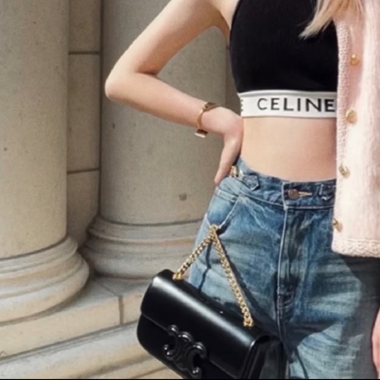 #過上新款在售12萬 #閒置🈶購證 Celine黑金凱旋門鏈條腋下包-9
