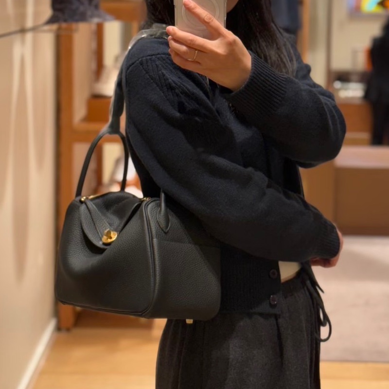 99新帶膜❤️ 愛馬仕 #lindy26 #黑金 #TC皮 #金釦-1