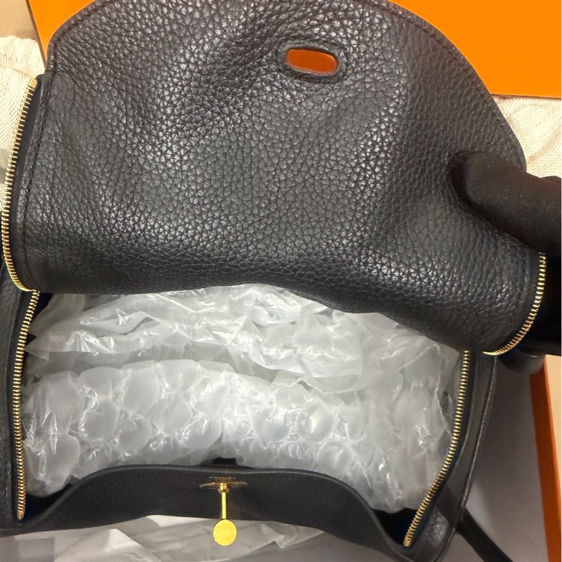 99新帶膜❤️ 愛馬仕 #lindy26 #黑金 #TC皮 #金釦-16