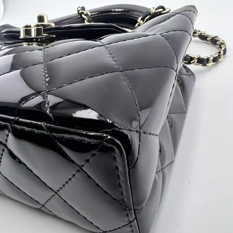 香奈兒 Kelly 漆皮黑金手提單肩斜挎包-10