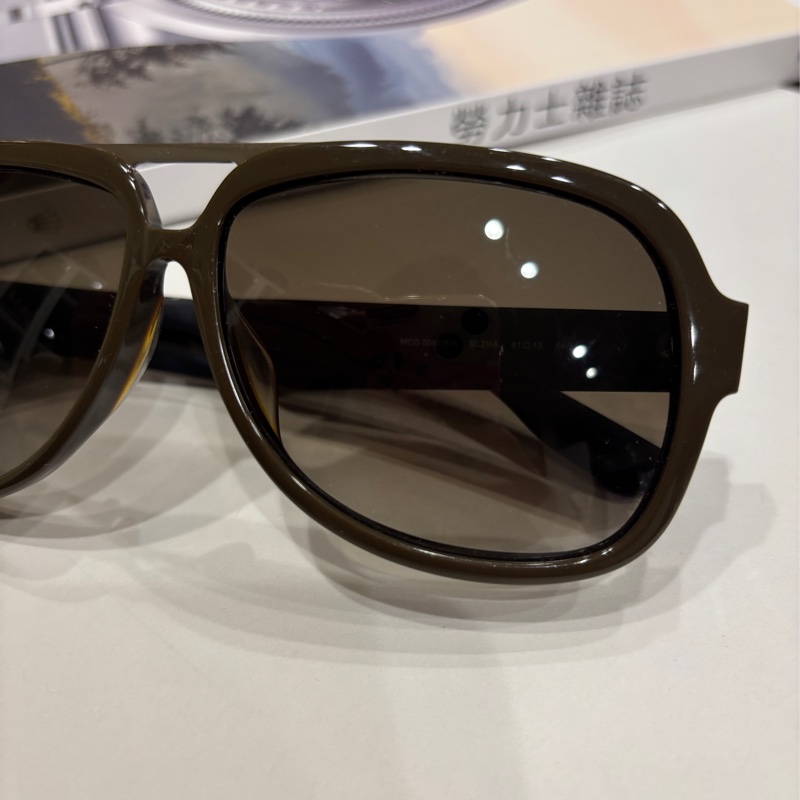 MCQ 橄欖綠太陽眼鏡-1