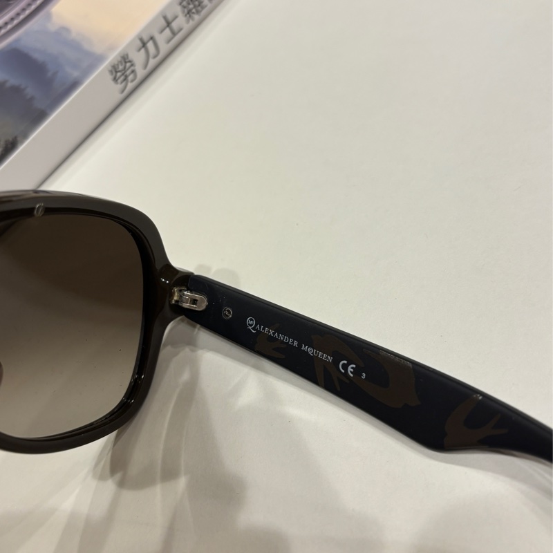 MCQ 橄欖綠太陽眼鏡-8