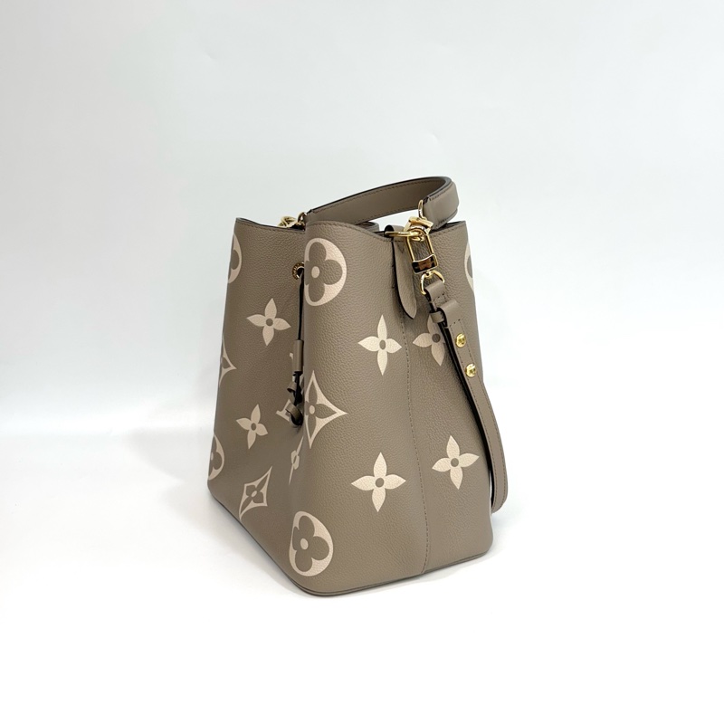 🩶路易威登大象灰水桶包LV斑鳩灰牛皮NéoNoé MM抽繩水桶包M45555-4