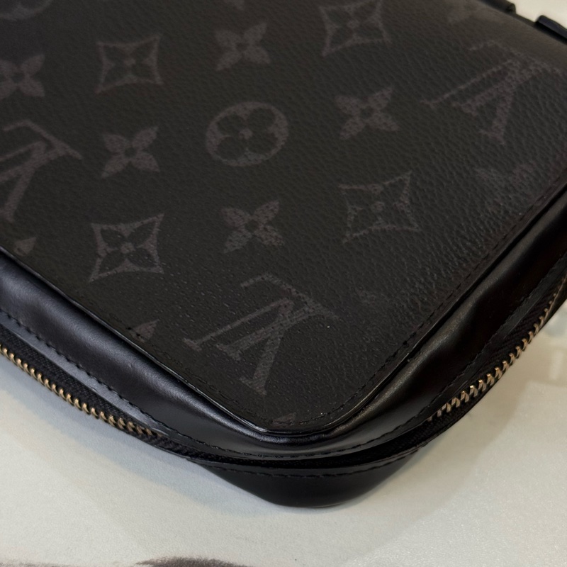 Lv Zippy Xl 黑老花商務手拿包/長夾-12