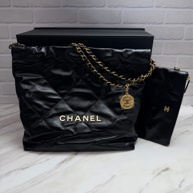 Chanel 香奈兒 22 Bag 黑金 小號-0