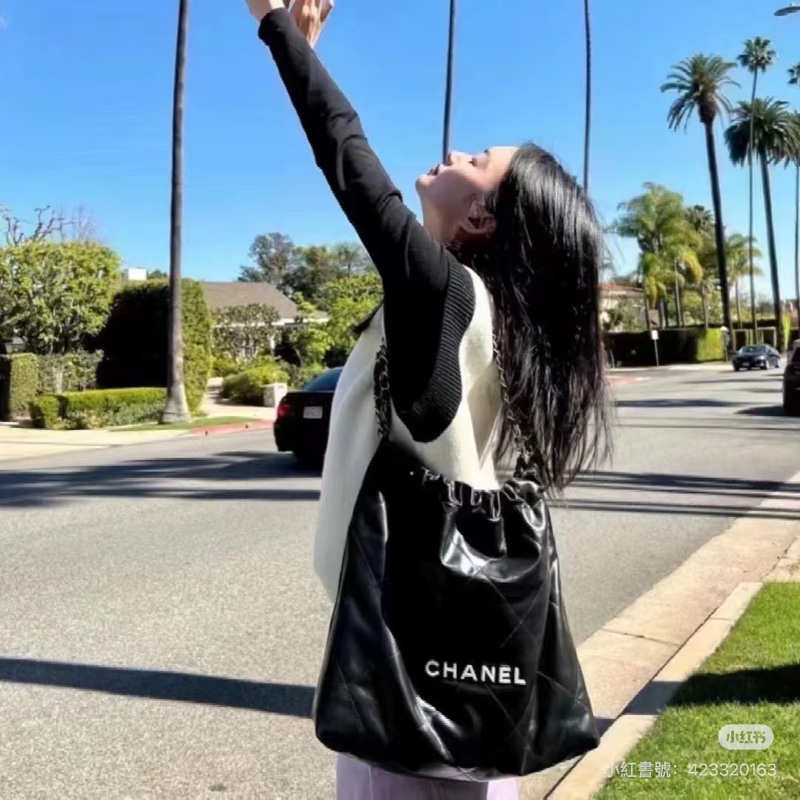 Chanel 香奈兒 22 Bag 黑金 小號-4