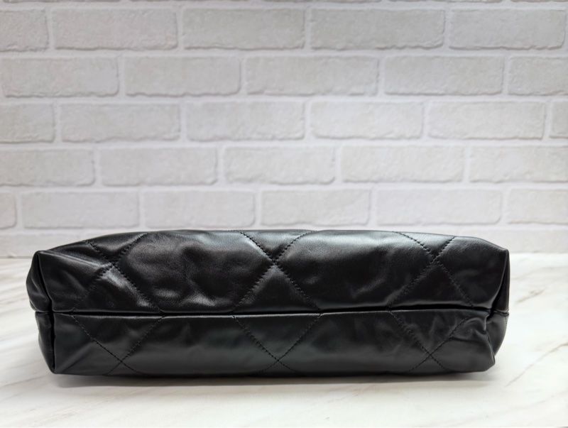 Chanel 香奈兒 22 Bag 黑金 小號-7