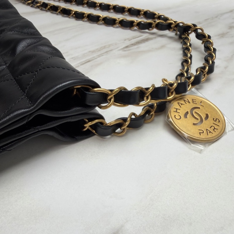 Chanel 香奈兒 22 Bag 黑金 小號-19