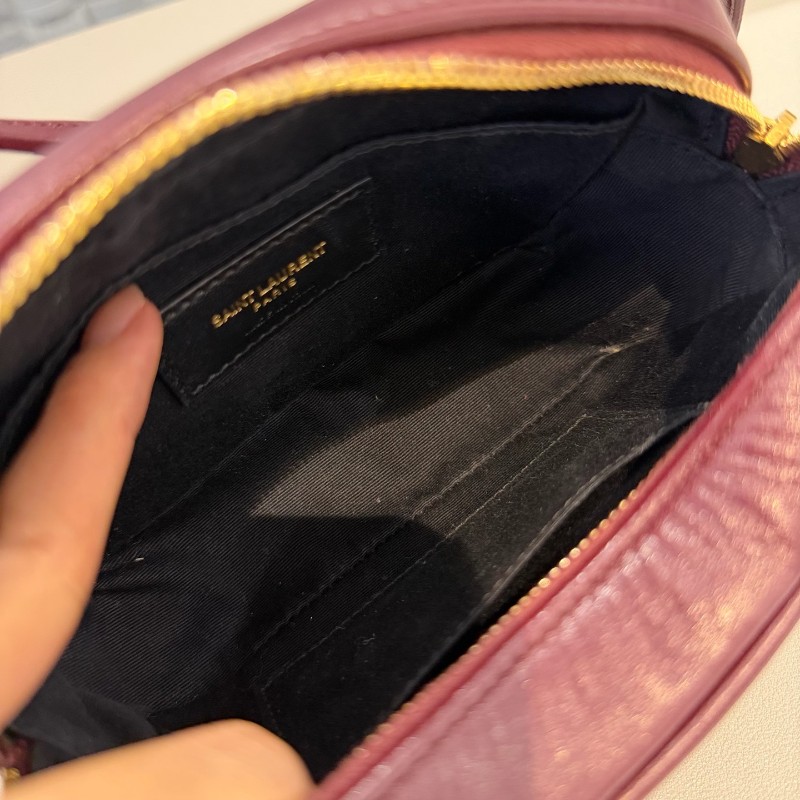 YSL 酒紅色金扣全皮流蘇腰包斜背包-5