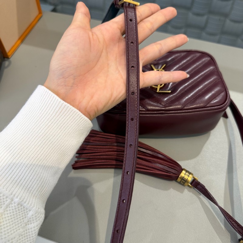 YSL 酒紅色金扣全皮流蘇腰包斜背包-15