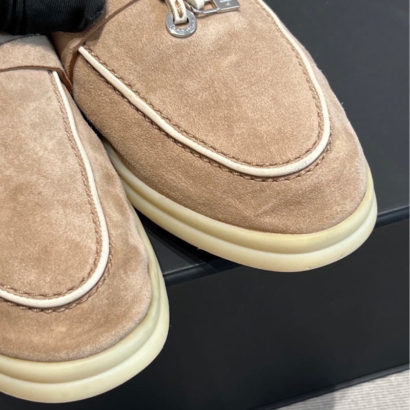 97新 Loro piana鎖扣吊墜高級羊絨鑲邊樂福鞋 37碼-10