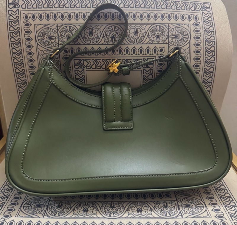 小CK絕版酪梨綠肩背包/側背包/ 半月包/生日禮物#僅背1次-2