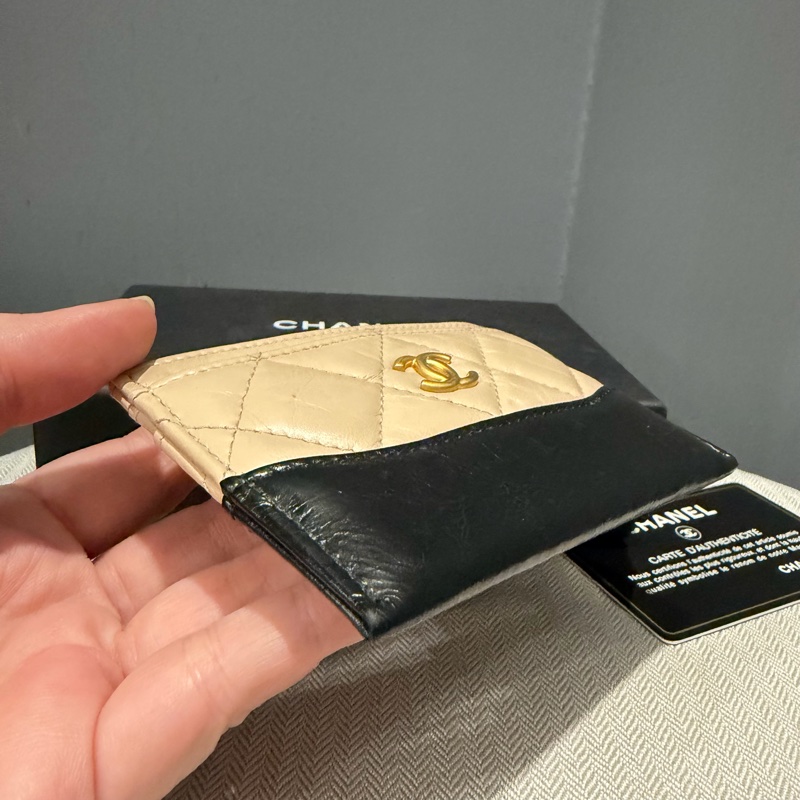 Chanel 香奈兒 流浪系列 卡夾 杏拼黑-9