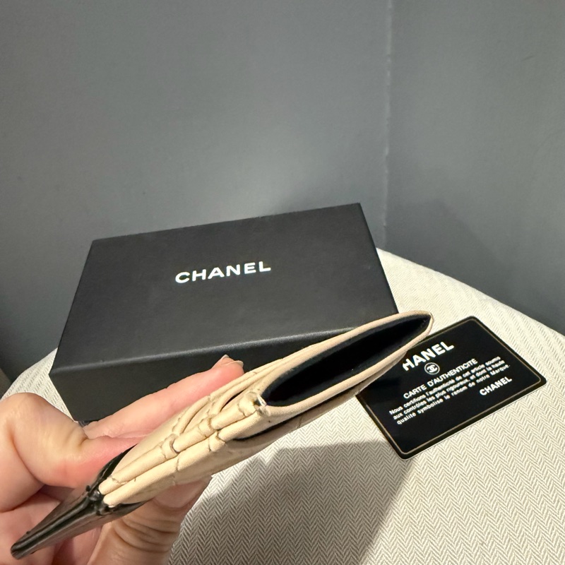 Chanel 香奈兒 流浪系列 卡夾 杏拼黑-10