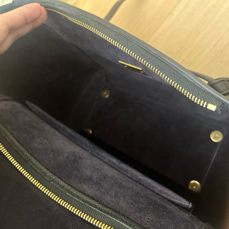 Celine黑色鯰魚包-3