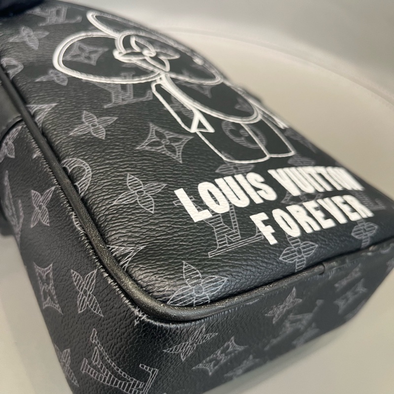 LV 路易威登太陽花 vivienne 小挎包-12