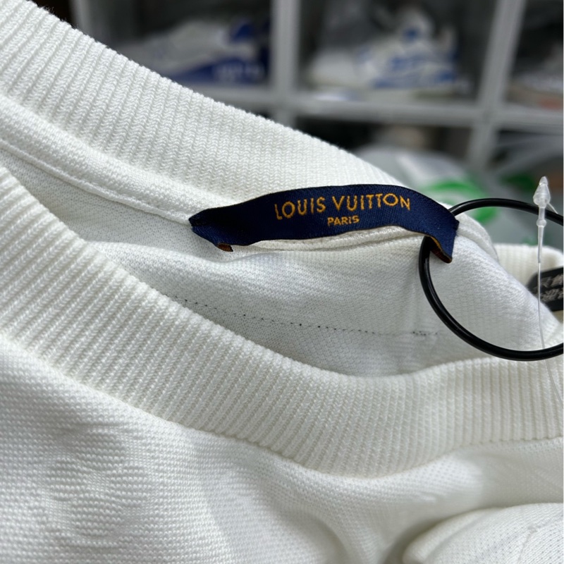 路易威登/Louis Vuitton LV 秀款 暗紋LOGO 猴子玩偶 尺碼/L-12