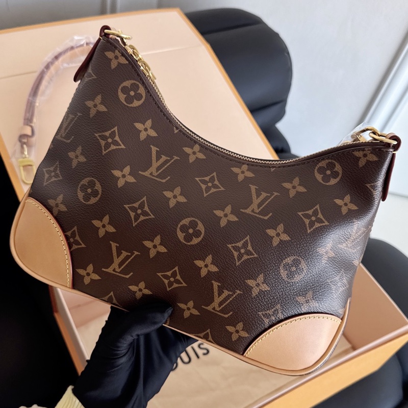 【近新閒置品】Louis Vuitton 路易威登LV Boulogne牛角包新款棕邊復古肩背包-1