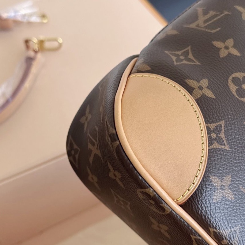 【近新閒置品】Louis Vuitton 路易威登LV Boulogne牛角包新款棕邊復古肩背包-13