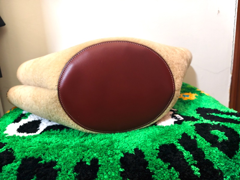 近新*CELINE扇形設計肩背包-4