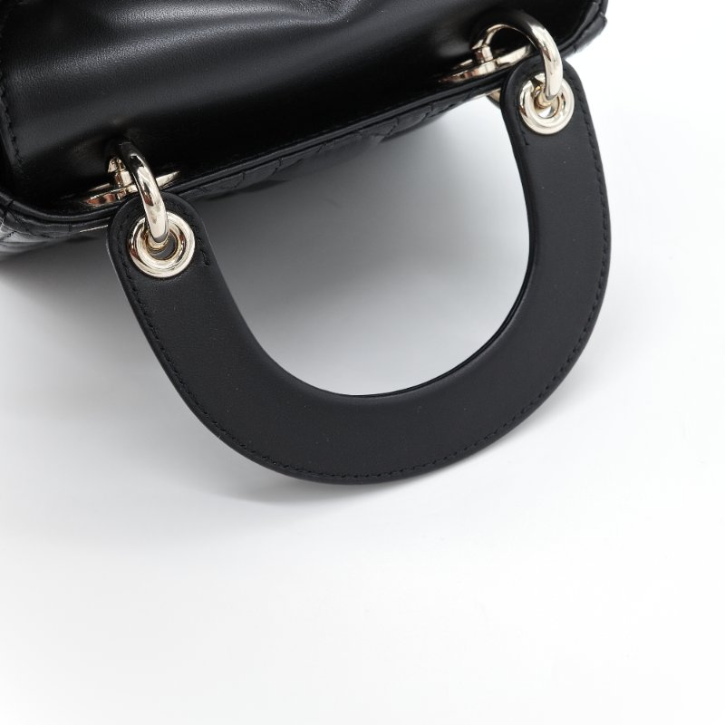 (專櫃 175,000) 近新品況🎁 配件齊全 Dior 迪奧 Lady Dior mini 黑色 籐格紋羊皮 羊皮 肩背包 小型手提包 附背帶及L'Étoile Mitzah 絲巾-13