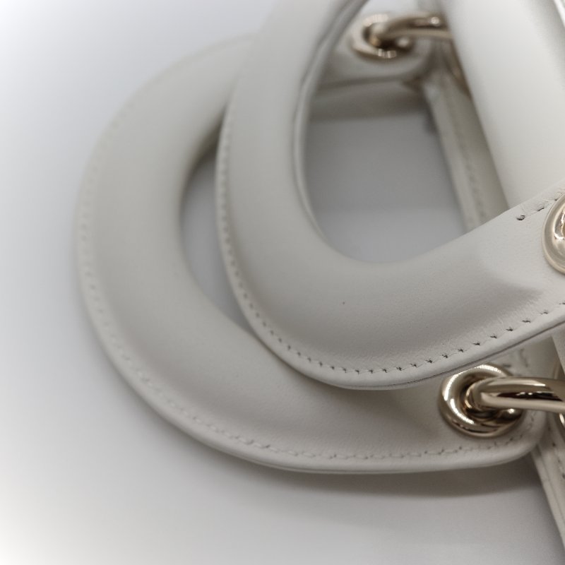 (專櫃 160,000) 近新品🎁 超級新 Dior 迪奧 Lady D-Joy Cannage 籐格紋 奶白色 羊皮 肩背包 小型手提包 附背帶-9