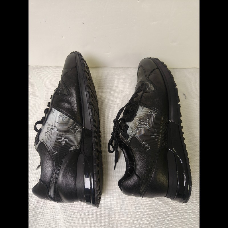 【LV👜全品項限時降價‼️】㊣✨Louis Vuitton✨**尺寸:7**(附鞋盒)路易威登 LV 黑武士 老花 黑色 潮流 皮革 拼接 球鞋 休閒鞋 運動鞋/二手鞋/二手精品/保證正品🌳二手樹屋🌳-4