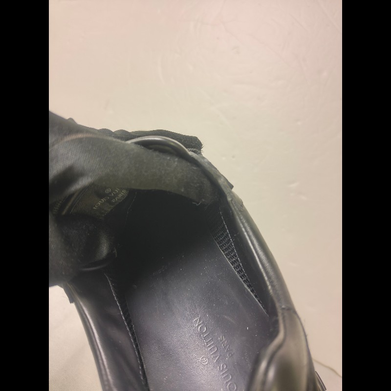 【LV👜全品項限時降價‼️】㊣✨Louis Vuitton✨**尺寸:7**(附鞋盒)路易威登 LV 黑武士 老花 黑色 潮流 皮革 拼接 球鞋 休閒鞋 運動鞋/二手鞋/二手精品/保證正品🌳二手樹屋🌳-21