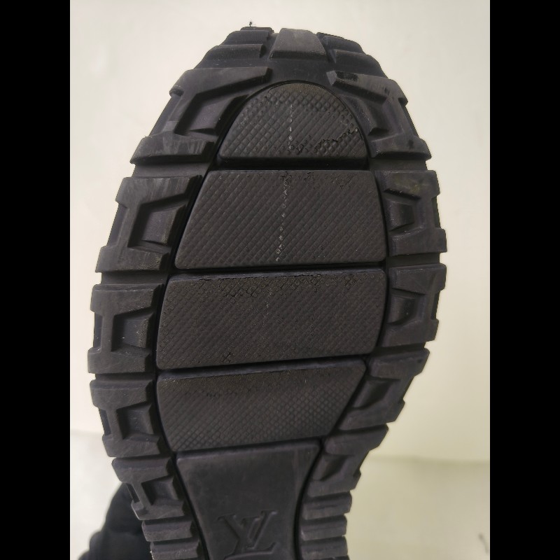 【LV👜全品項限時降價‼️】㊣✨Louis Vuitton✨**尺寸:7**(附鞋盒)路易威登 LV 黑武士 老花 黑色 潮流 皮革 拼接 球鞋 休閒鞋 運動鞋/二手鞋/二手精品/保證正品🌳二手樹屋🌳-45