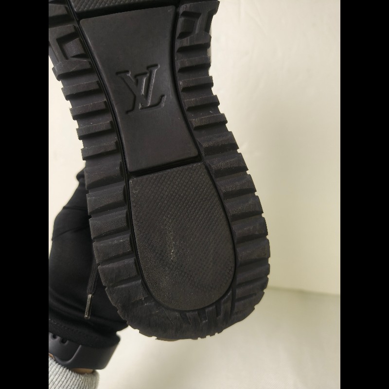 【LV👜全品項限時降價‼️】㊣✨Louis Vuitton✨**尺寸:7**(附鞋盒)路易威登 LV 黑武士 老花 黑色 潮流 皮革 拼接 球鞋 休閒鞋 運動鞋/二手鞋/二手精品/保證正品🌳二手樹屋🌳-46