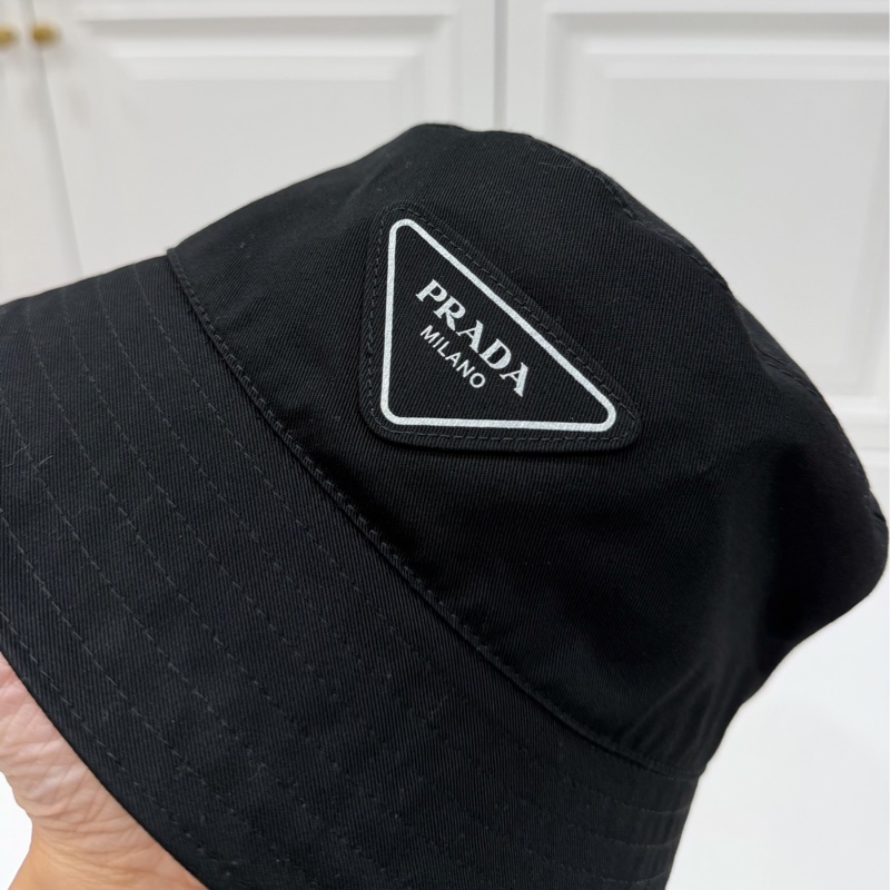 PRADA 黑色 三角logo 漁夫帽 遮陽帽 休閒帽 帽子-6