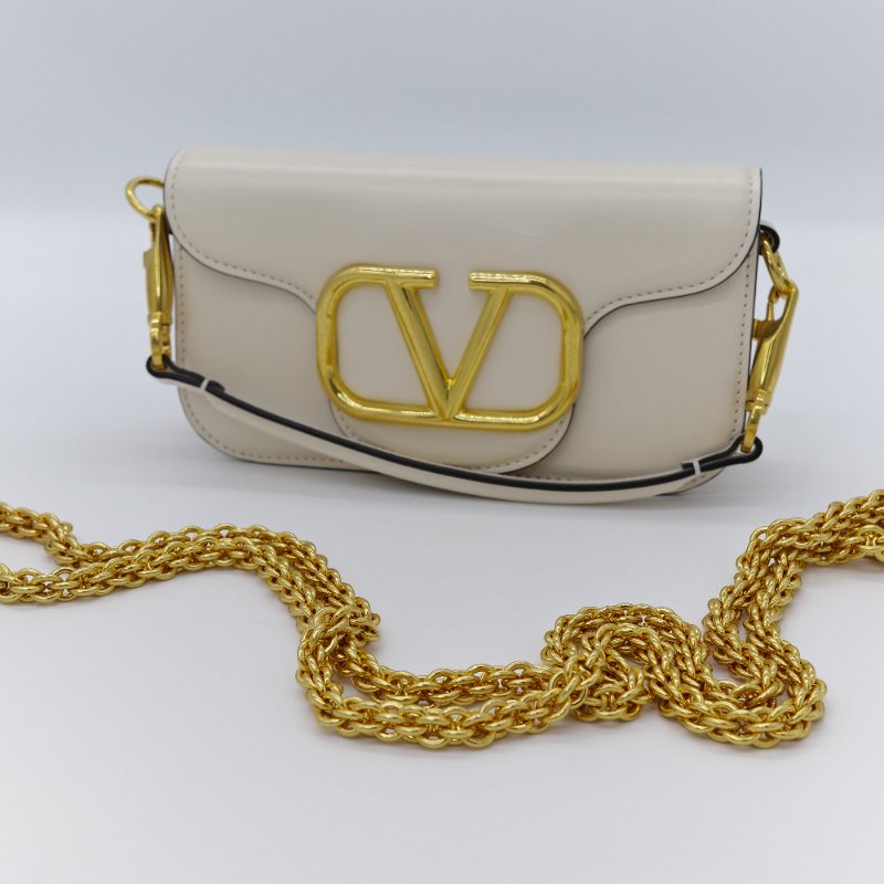 Valentino 范倫鐵諾 Locò 淺象牙白 金釦 小牛皮 鍊條 斜背包 肩背包-1