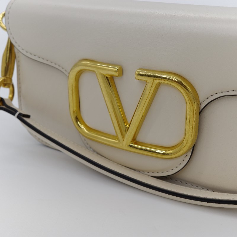 Valentino 范倫鐵諾 Locò 淺象牙白 金釦 小牛皮 鍊條 斜背包 肩背包-7
