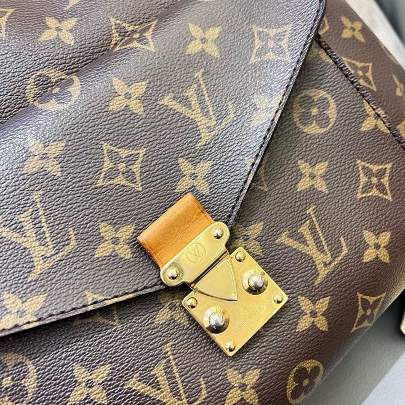 97新LV老花泫雅hobo 編碼FL2113-8