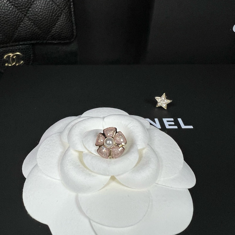 Chanel 26C金色耳環 星星 花朵 雙C(針式)-3