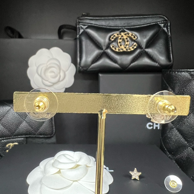 Chanel 26C金色耳環 星星 花朵 雙C(針式)-9