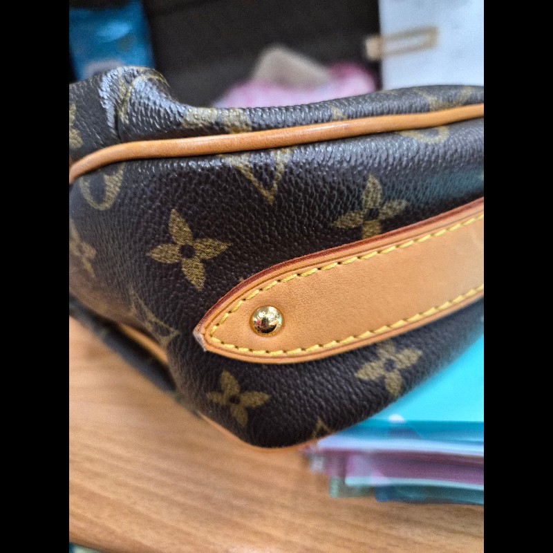 LOUIS VUITTON LV 肚臍包-8