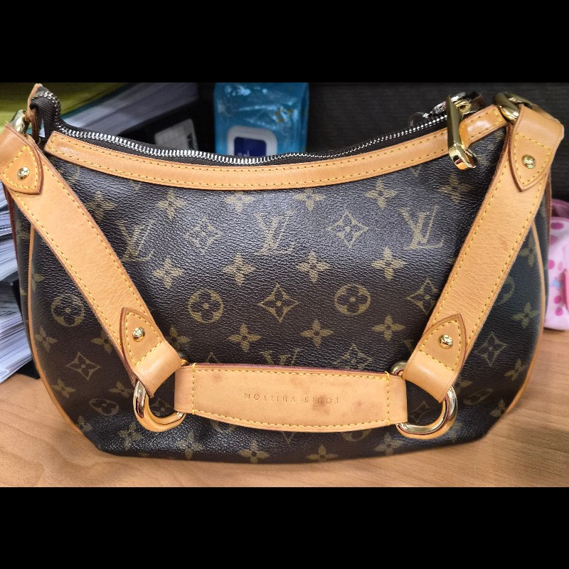 LOUIS VUITTON LV 肚臍包-12