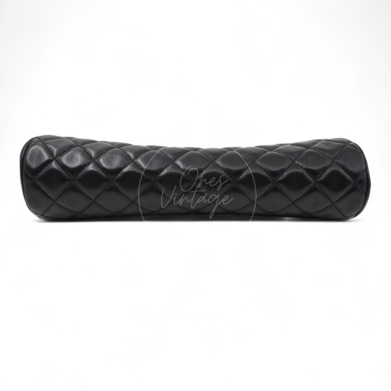 [Pre-owned] Chanel Quilted Timeless Kisslock Clutch Black Lambskin Bag-3